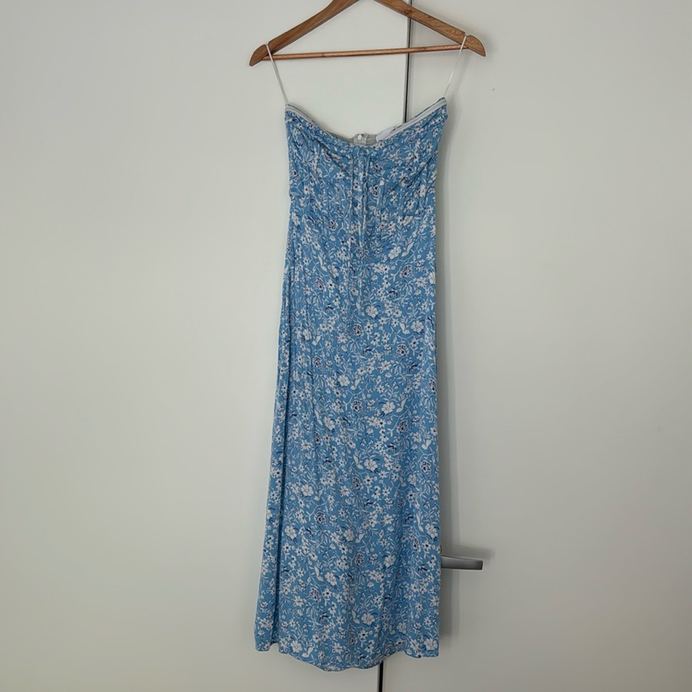 Summer strapless dress worn once